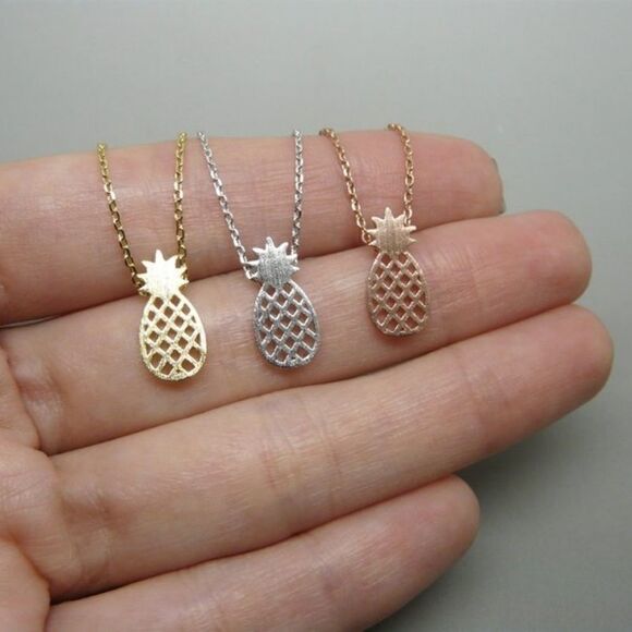 Pineapple Necklace - Picture 5 of 8